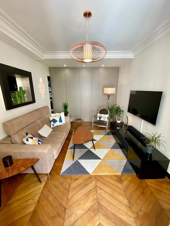 Appartement Moderne - Champs Elysees Haussmann Paris France