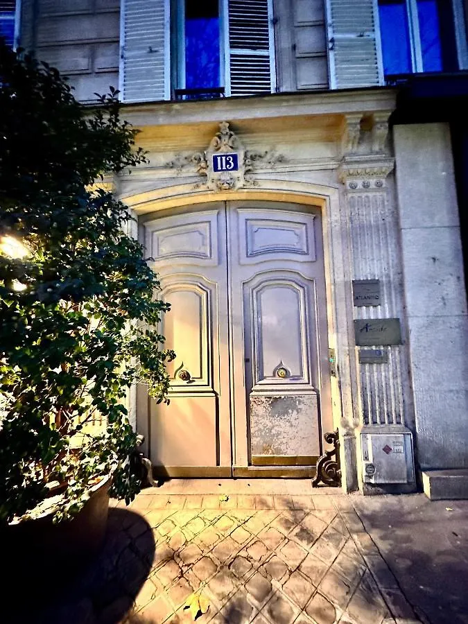 Apartment Appartement Moderne - Champs Elysees Haussmann Paris