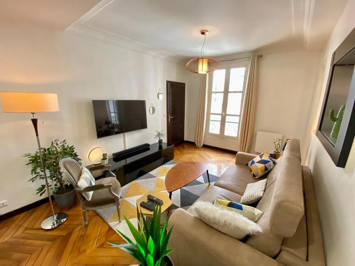 Appartement Moderne - Champs Elysees Haussmann Paris